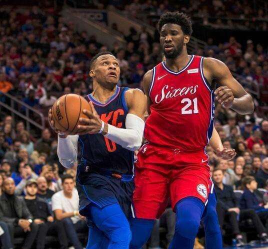  恩比德复出暴砍35分，76人加时险胜尼克斯  